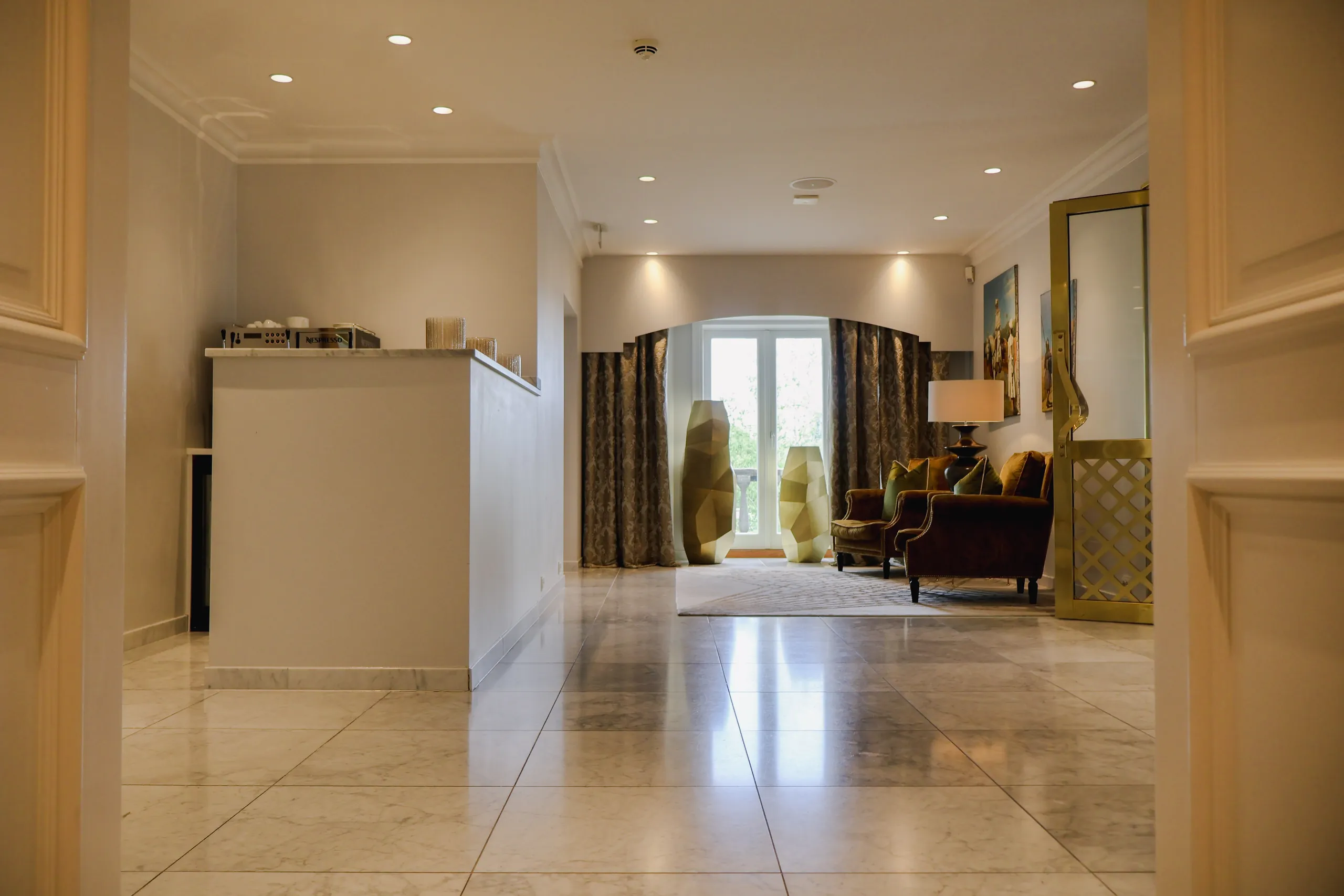 2.etg - hall på Chitra house