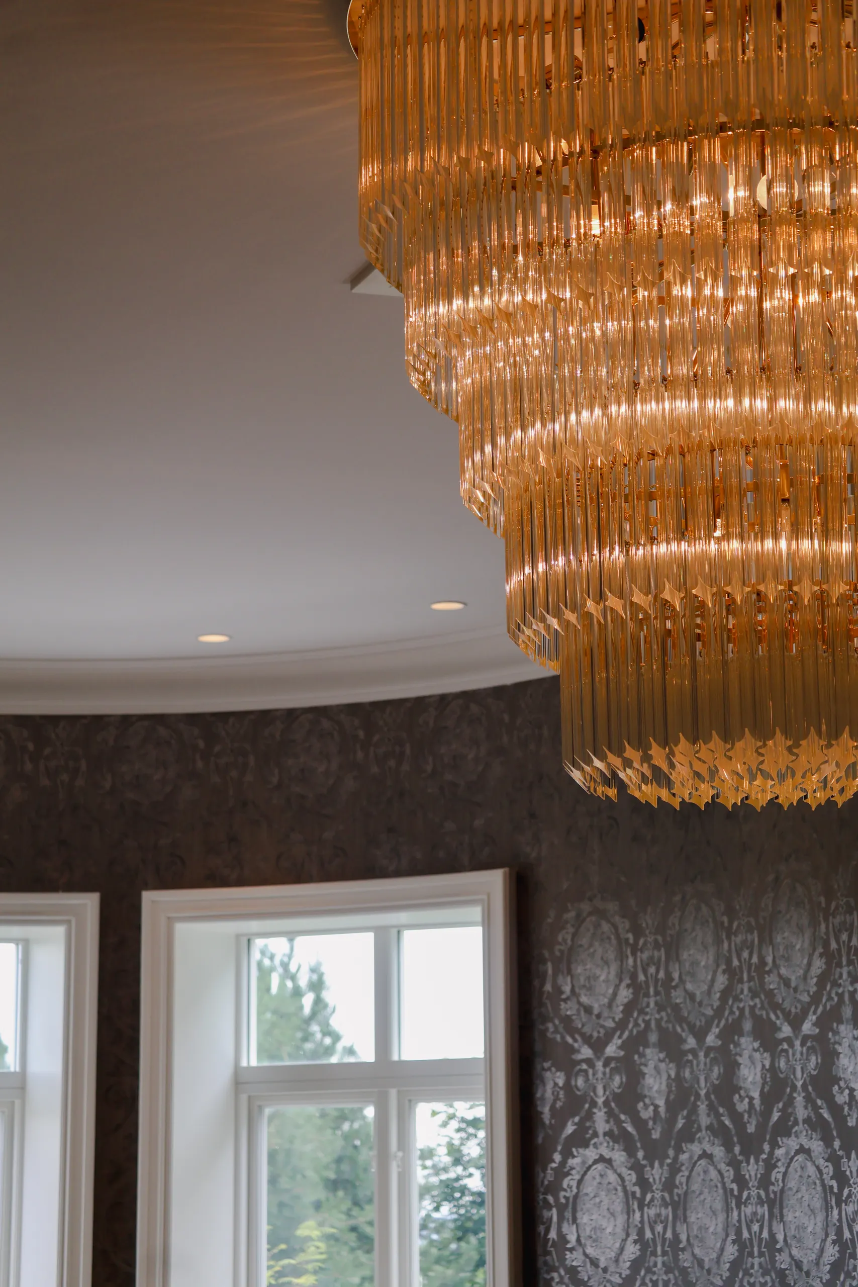 Lysekrone detalj 02 på Chitra house